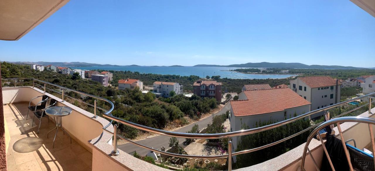 Apartment Ruby Šibenik Buitenkant foto