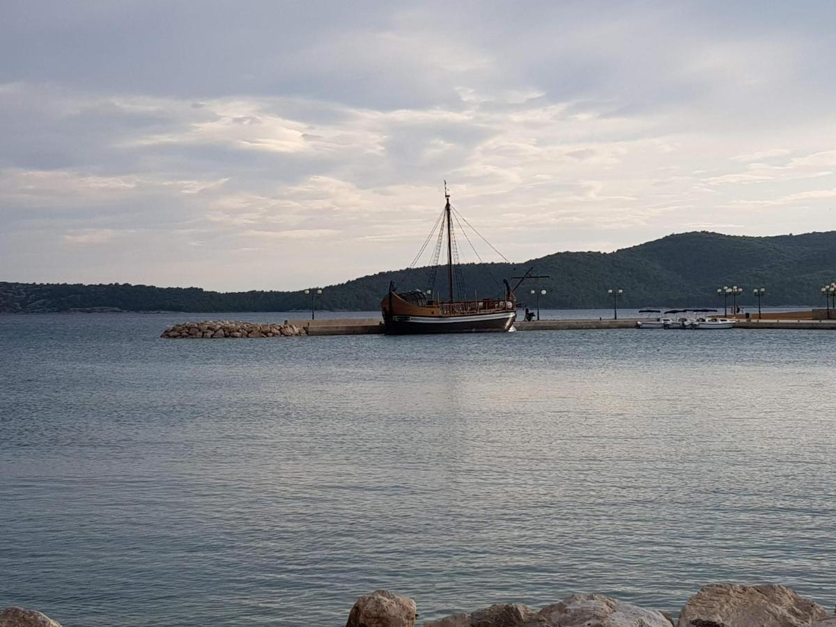 Apartment Ruby Šibenik Buitenkant foto